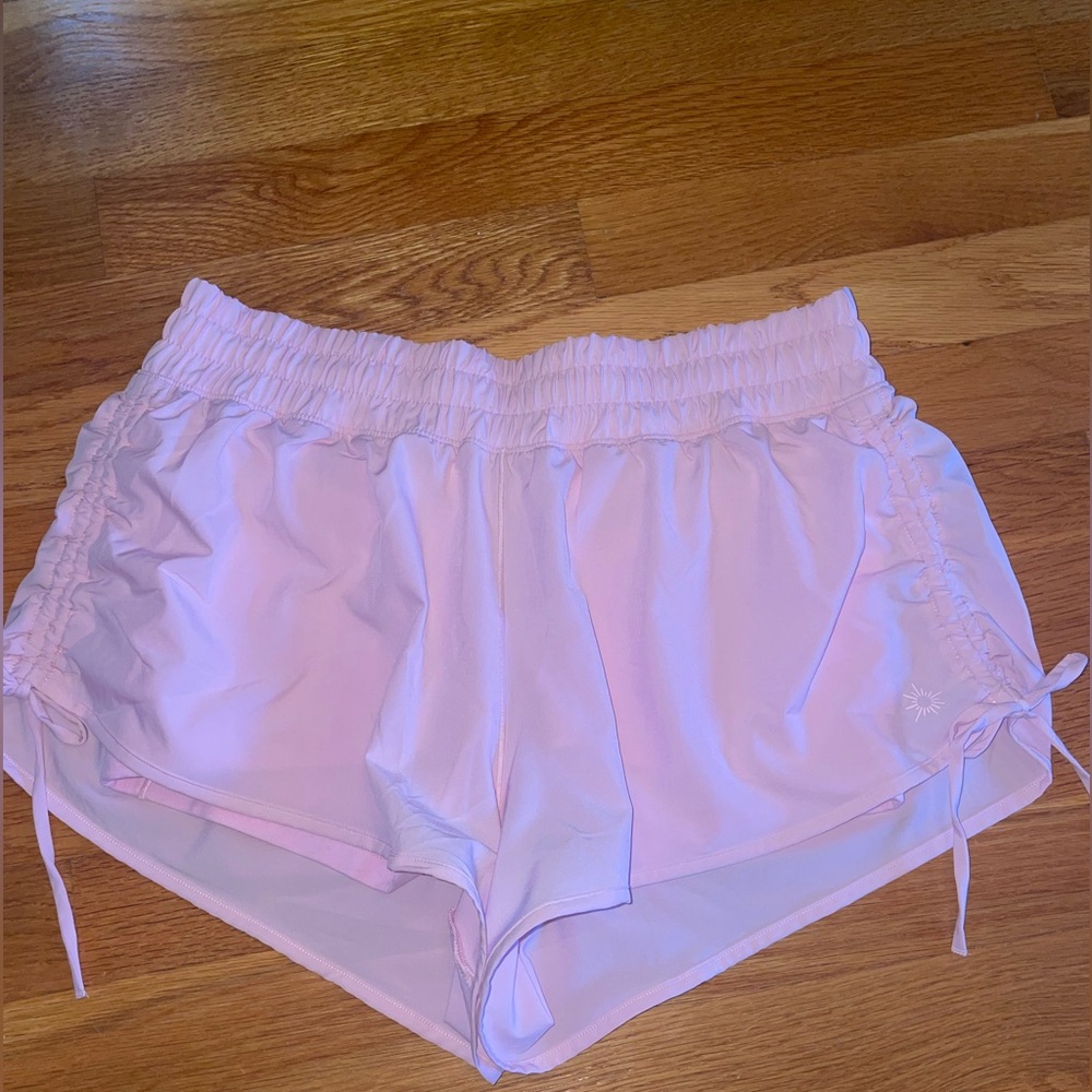 Offline by Aerie-Ruched Hot Stuff shorts
